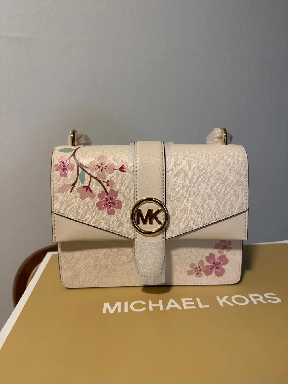 Michael Kors Cream Crossbody and shoulder bag with Pink Floral Print